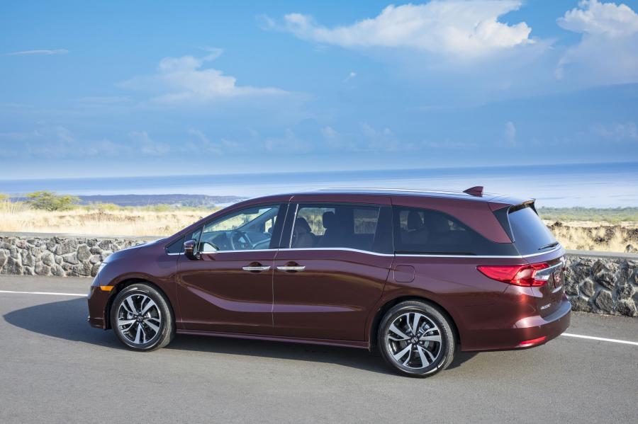  Honda Odyssey 2017 года  (фото 75 из 160)